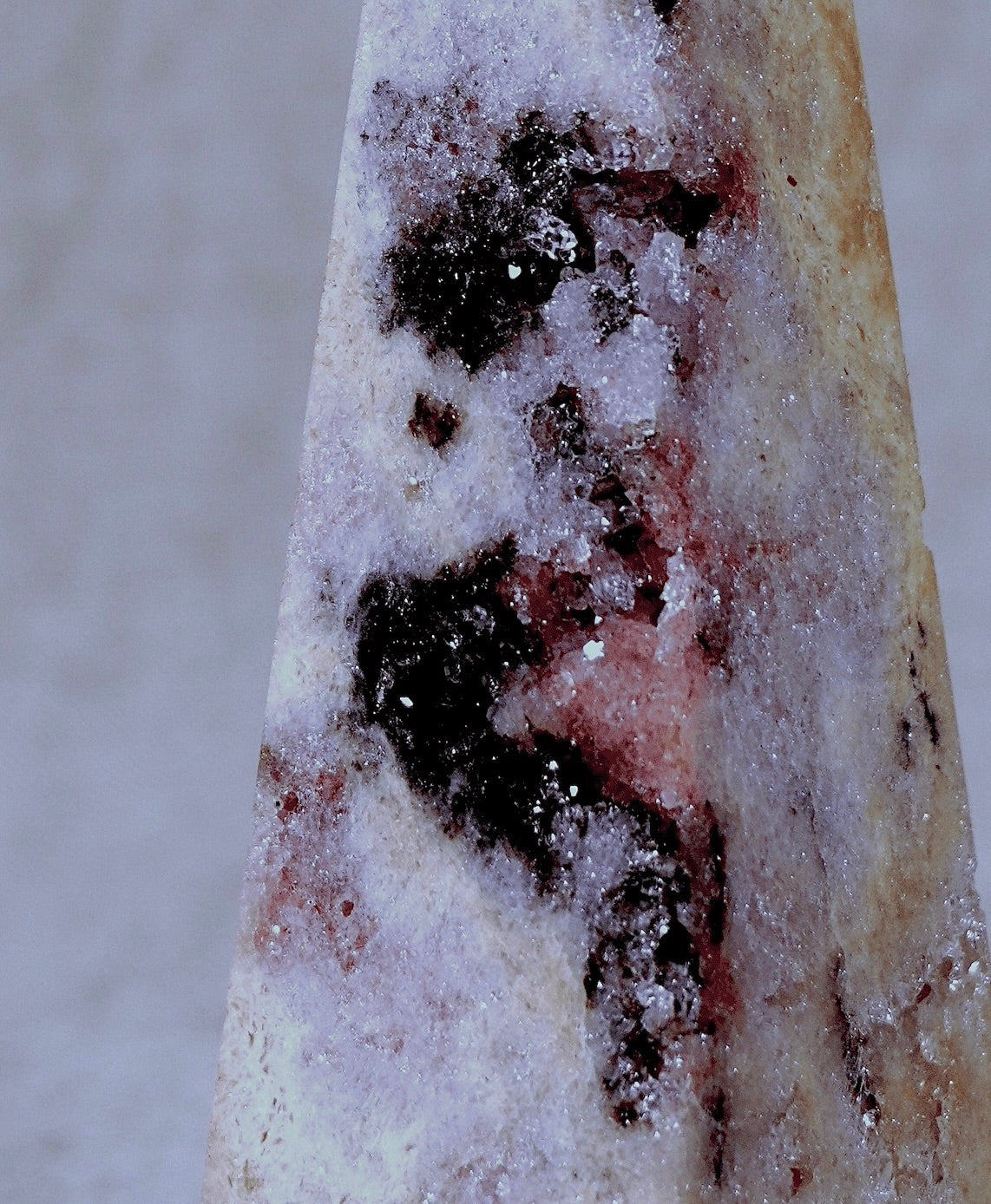 Pink_Amethyst_Tower_Pink_Crystal_Brazilian_Geode_Unique_Special_Stone_Mineral close up stripe